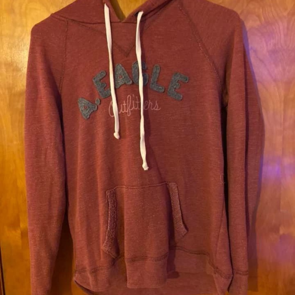 sweat shirts